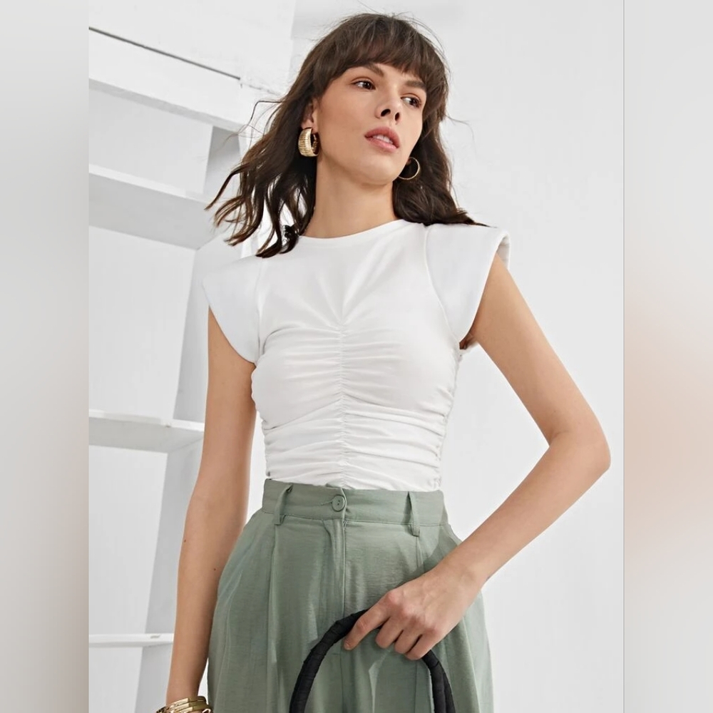 NWOT Avant Garde White Stuctured Shoulder Ruched Top